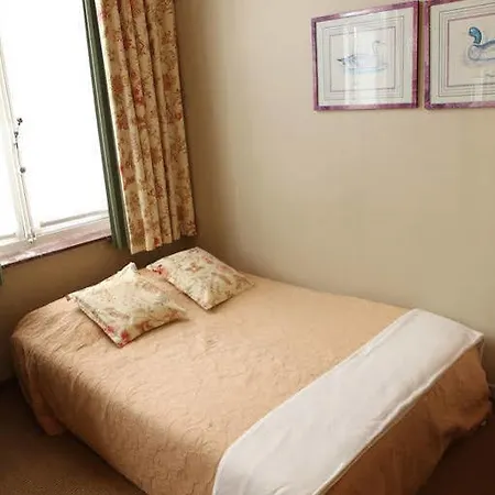 Botaniek Hotel 3*